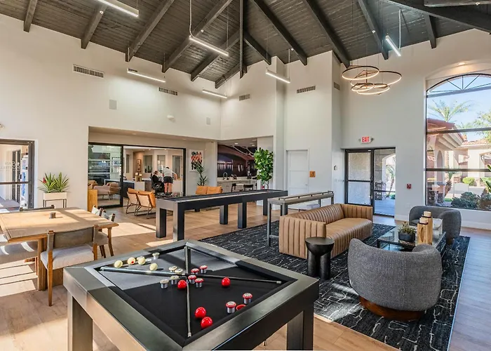 Close Asu Diablo Stadium Gym Dogpark Parking Pool Apartment Tempe